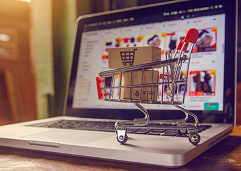ноутбук и покупки онлайн