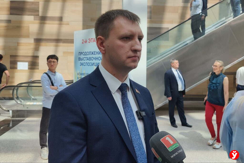 заместитель министра сельского хозяйства и продовольствия Александр Ефимов