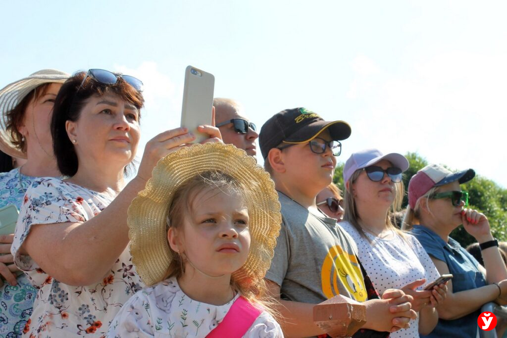 Реконструкция освобождения города в Слуцке