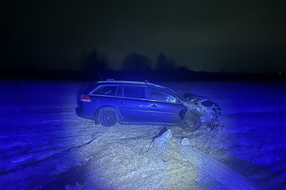 Нетрезвый водитель вез детей и попал в ДТП в Логойском районе