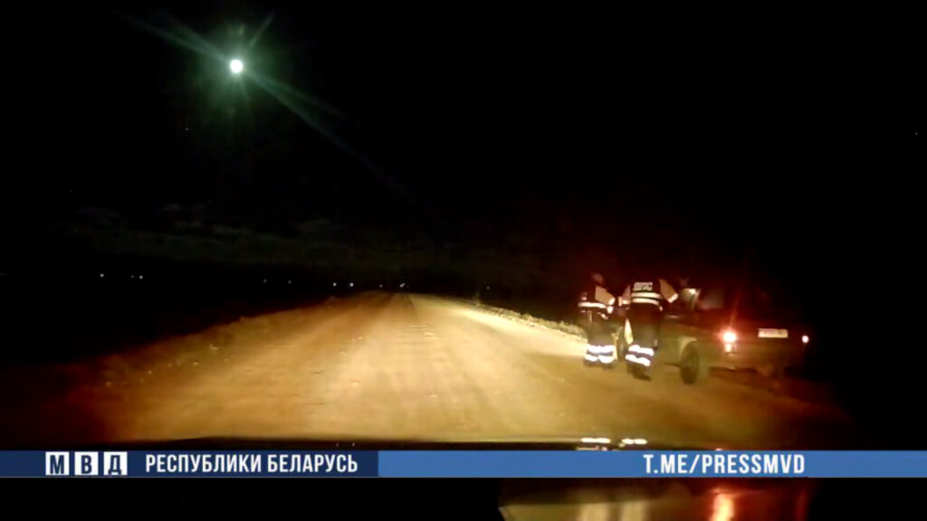 Пьяную бесправницу с оружием задерживали в Копыльском районе