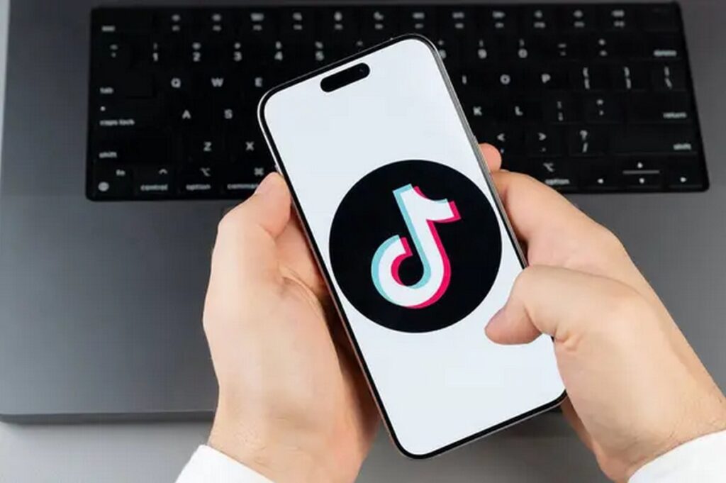 Трамп издаст указ об отсрочке запрета TikTok в США 20 января