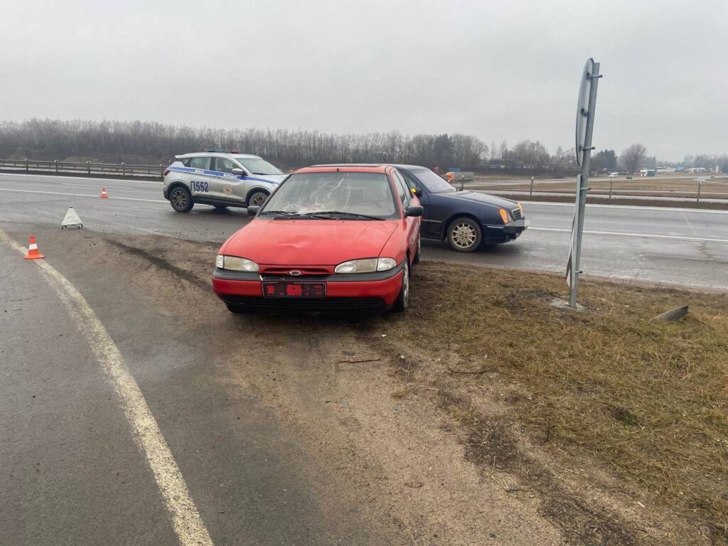 Пешеход попал под колеса автомобиля в Минском районе