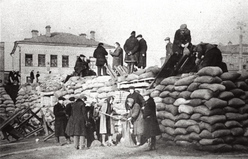 Москва осенью 1941 года. Роль генерала Кузьмы Синилова в обороне столицы