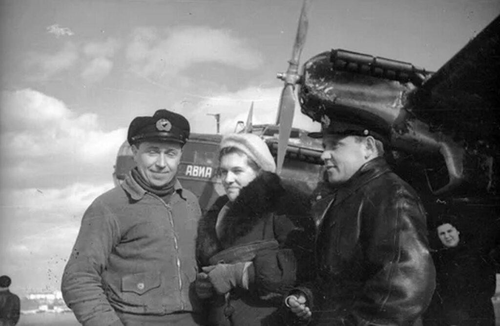 Полярная одиссея Ильи Мазурука. Как уроженец Бреста стал летчиком, генералом и Героем СССР