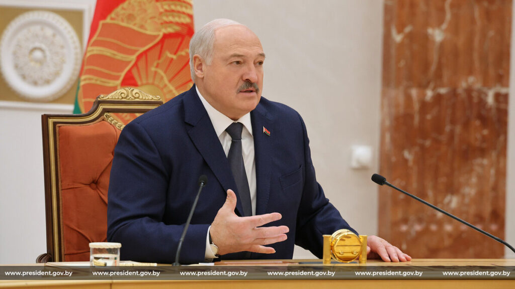 Лукашенко