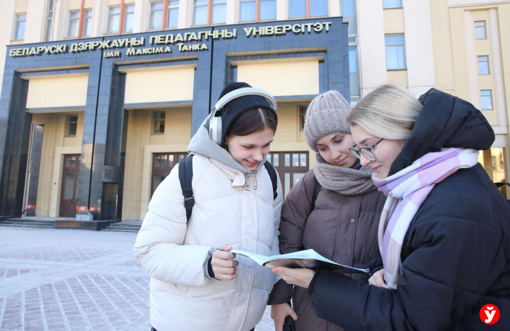 Минобразования вводит предварительную запись на проставление апостиля