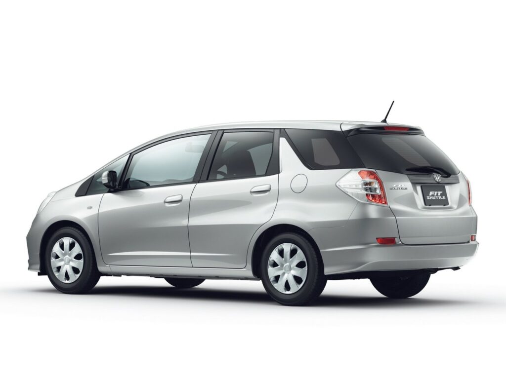 Honda Fit Shuttle I Рестайлинг (2013–2015)