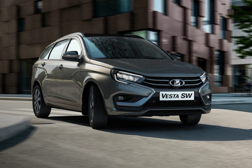 LADA развязала в Беларуси ценовую войну. Почему и для чего?