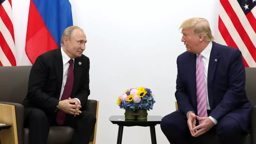 Россия и США обсуждают подготовку возможной встречи Путина и Трампа