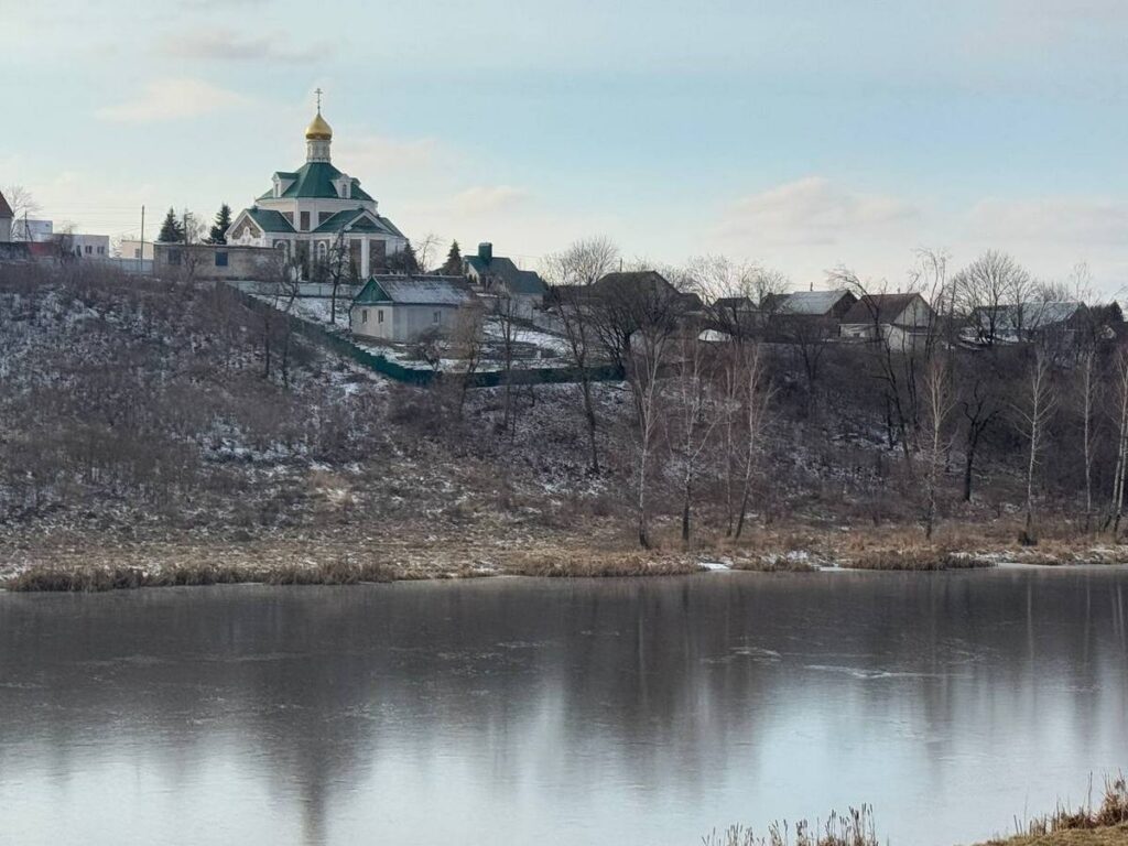 Белорусский Копыль и российский Чехов: сходства и различия городов-побратимов