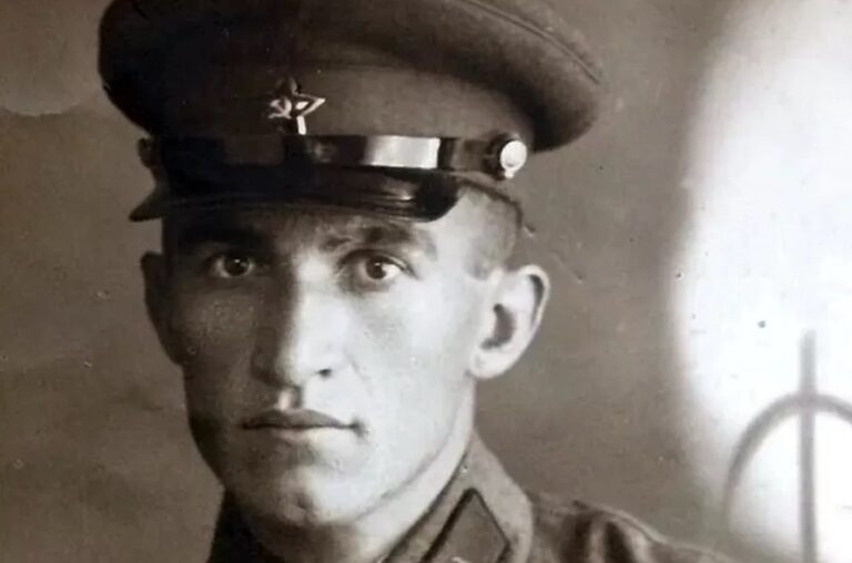 Героически погиб за товарищей в окружении немцев. О подвиге политрука Хусена Андрухаева