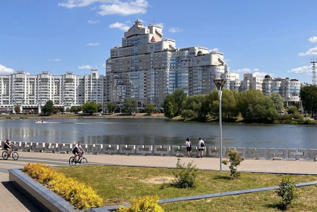 Столичная роскошь. Как выглядит самая недорогая квартира в сердце Минска