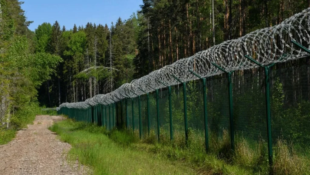 На границе с Латвией найдена погибшая беженка