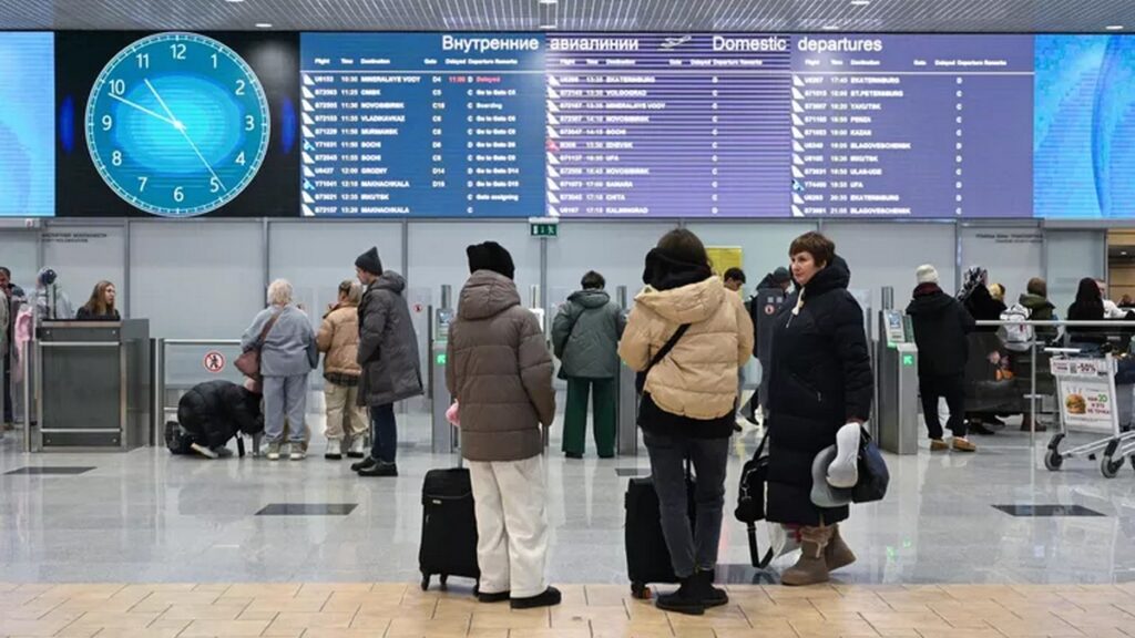 В аэропорту Домодедово сняли ограничения на полеты