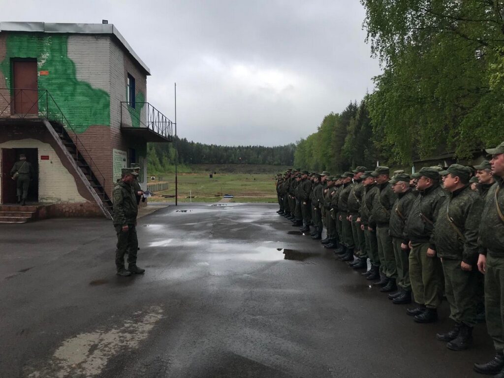 Контрольные занятия по огневой подготовке прошли с военнослужащими комиссариатов Минской области