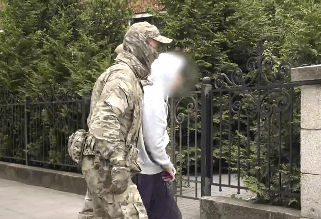 В Калининграде задержан россиянин, готовивший теракт на 9 мая