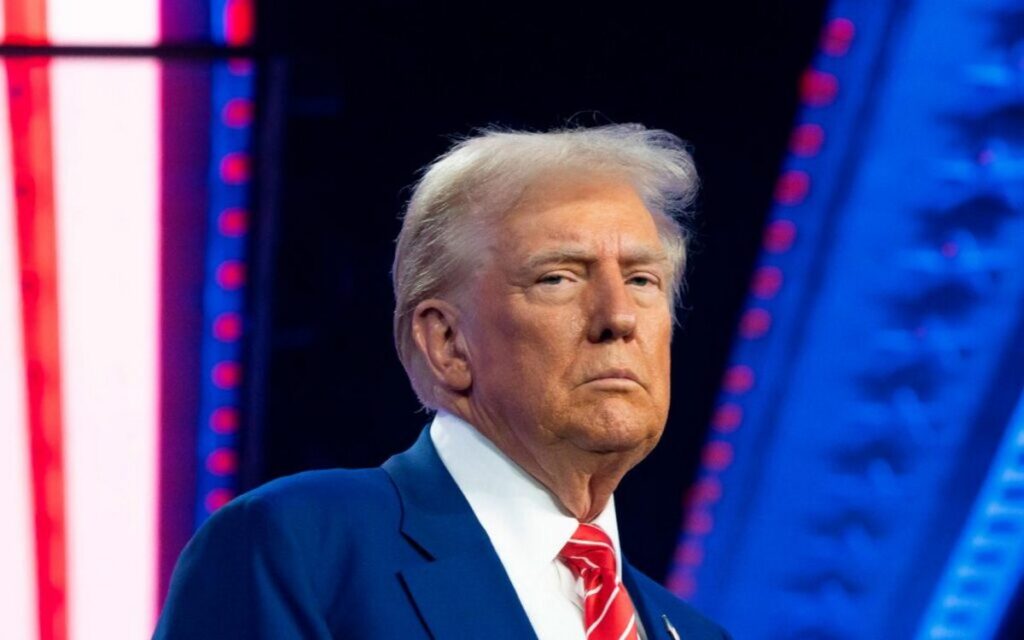 Трамп не исключил вероятность поездки в Стамбул 15 мая