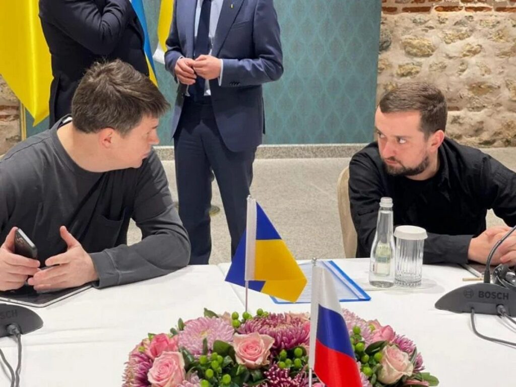 Спектакль украинской политики: моя твоя не понимай