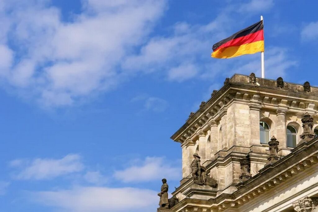 Германия с 6 мая вводит постоянный пограничный контроль с Польшей, Австрией и Францией