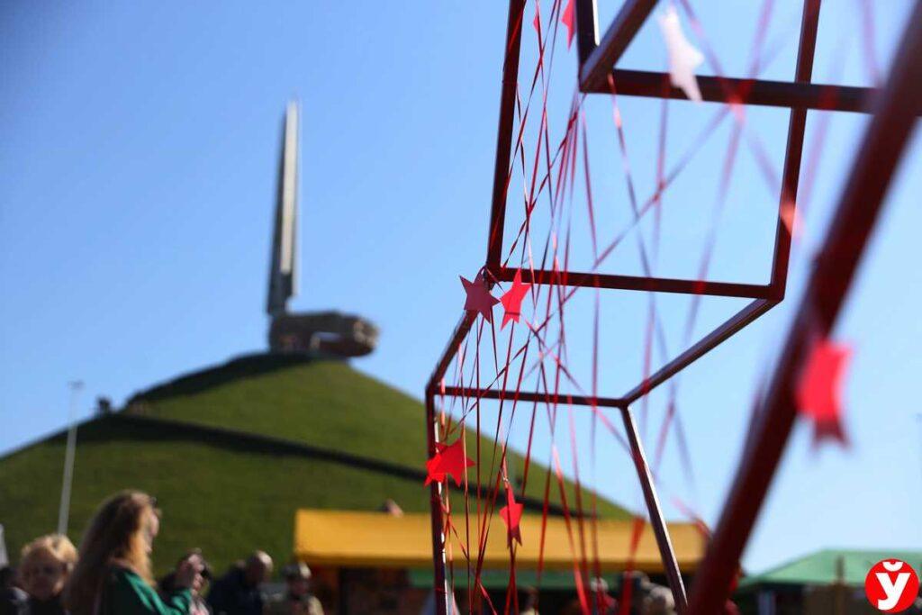 От уникальных экспонатов до пиротехнических эффектов на склоне: каким будет 9 Мая на Кургане Славы