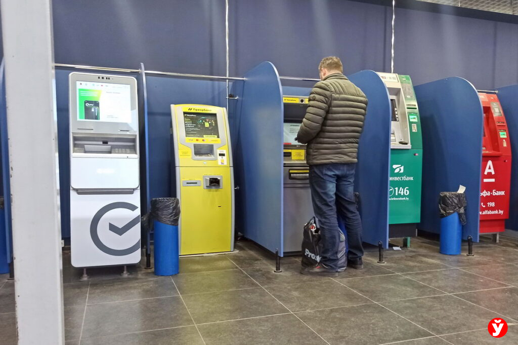 Что делать, если не успели оплатить кредит из-за сбоя в банкомате?