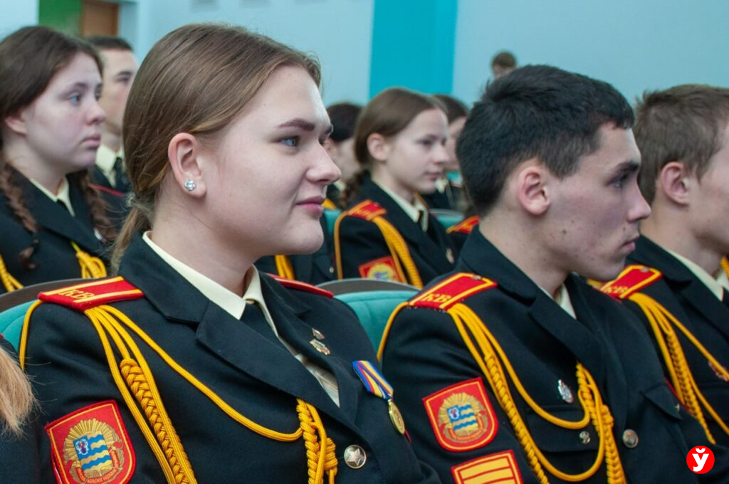 Вольфович Слуцк