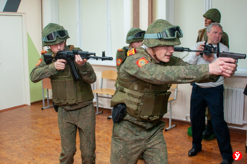 Вольфович Слуцк