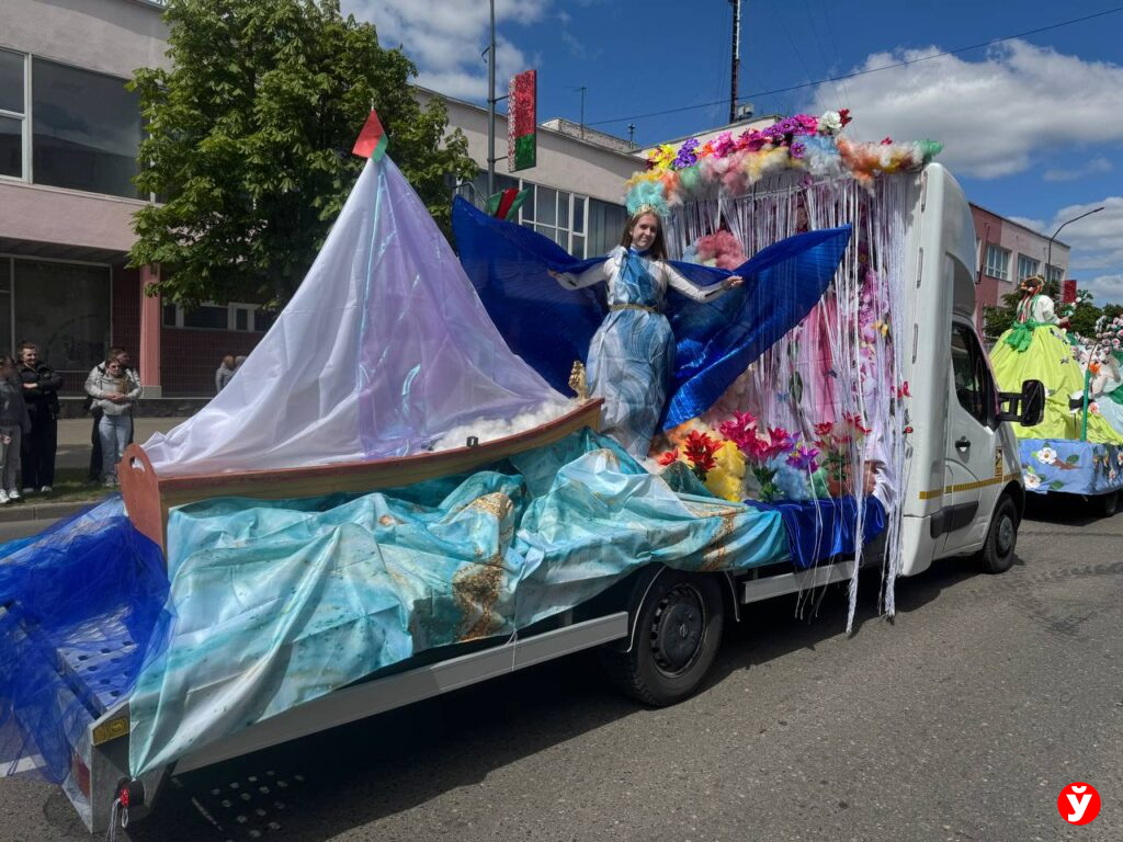 Березино Парад Побед