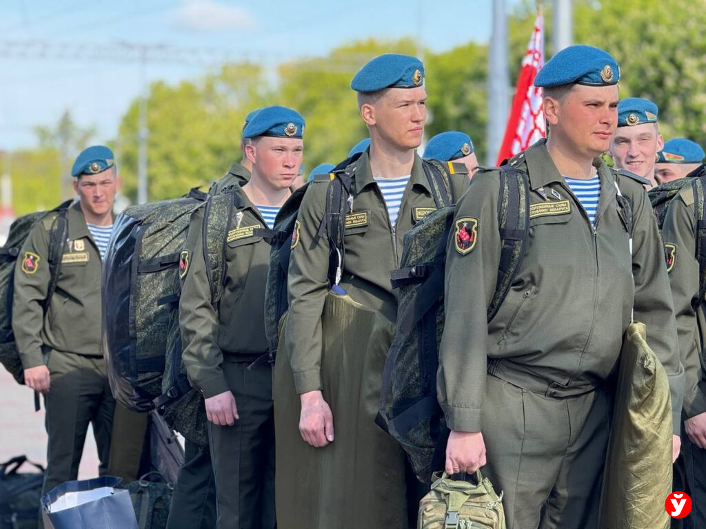 участники парада