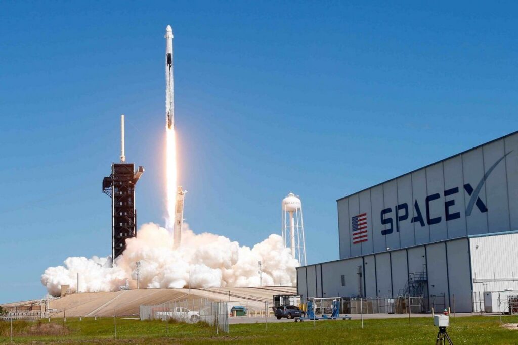 Европа хочет создать чемпиона по спутникам для конкуренции со SpaceX