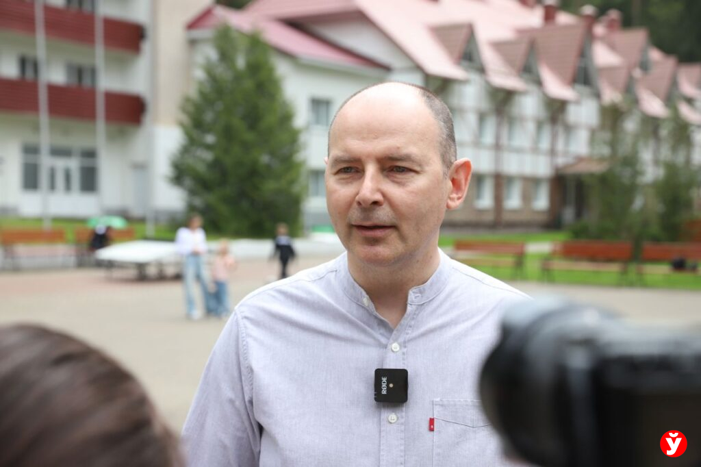 «Показала достойный результат и зрелищную игру». Кушнаренко о хоккейной команде Минской области