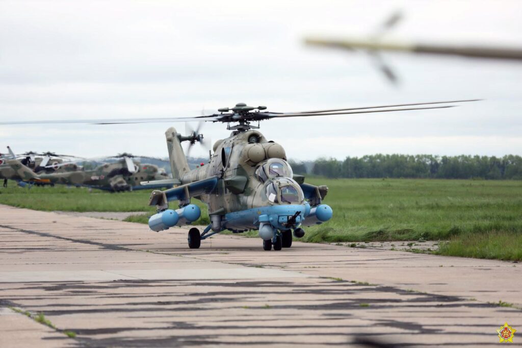 Боевые вертолеты Ми-35М прибыли в Беларусь