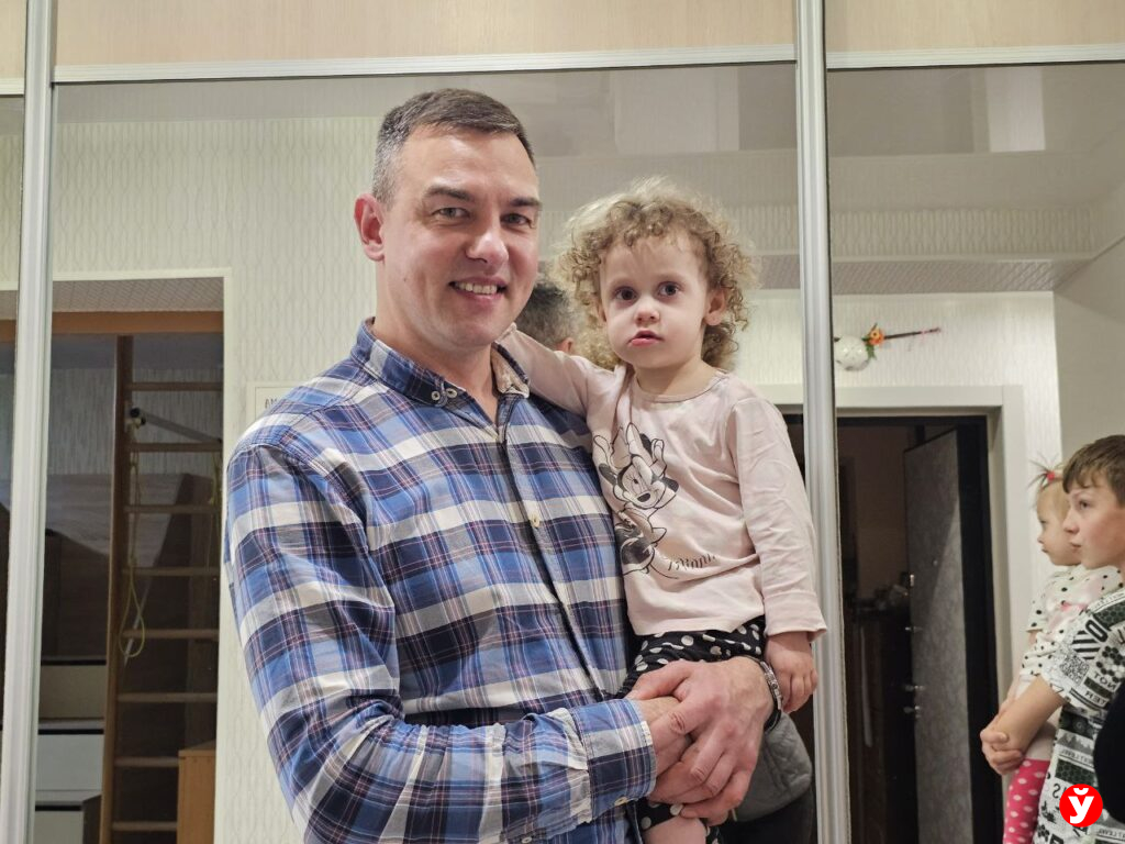 Борисов, многодетная семья и пылесос