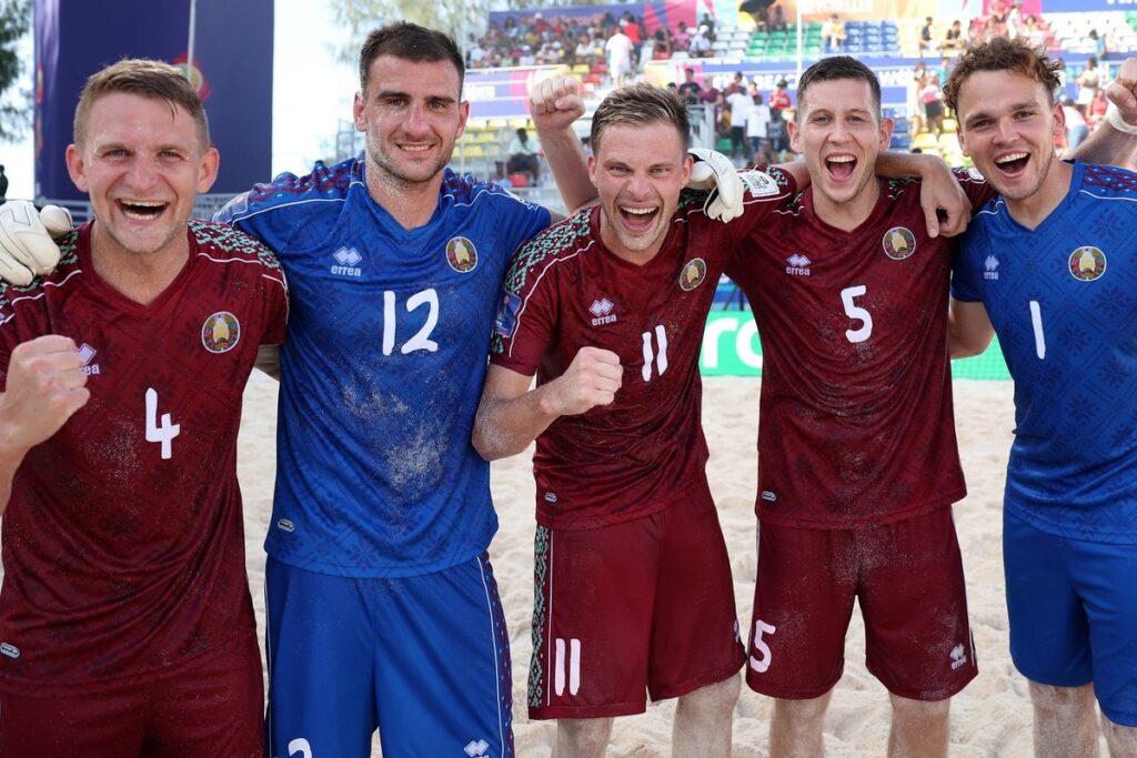 Сборная Беларуси по пляжному футболу впервые сыграет в финале чемпионата мира
