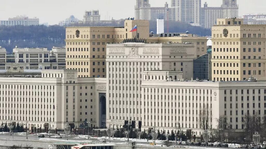 Первая группа российских военных до 25 лет возвращена в РФ