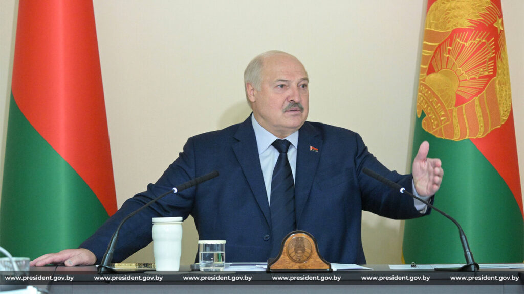 С чего начинается утро у Лукашенко и чем недоволен Президент