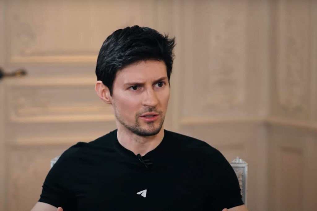 Дуров рассказал о своем задержании во Франции в интервью Карлсону