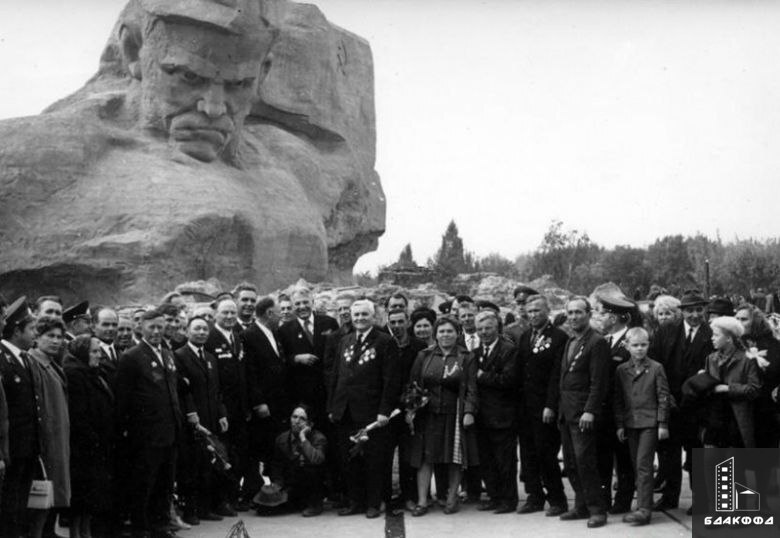защитники