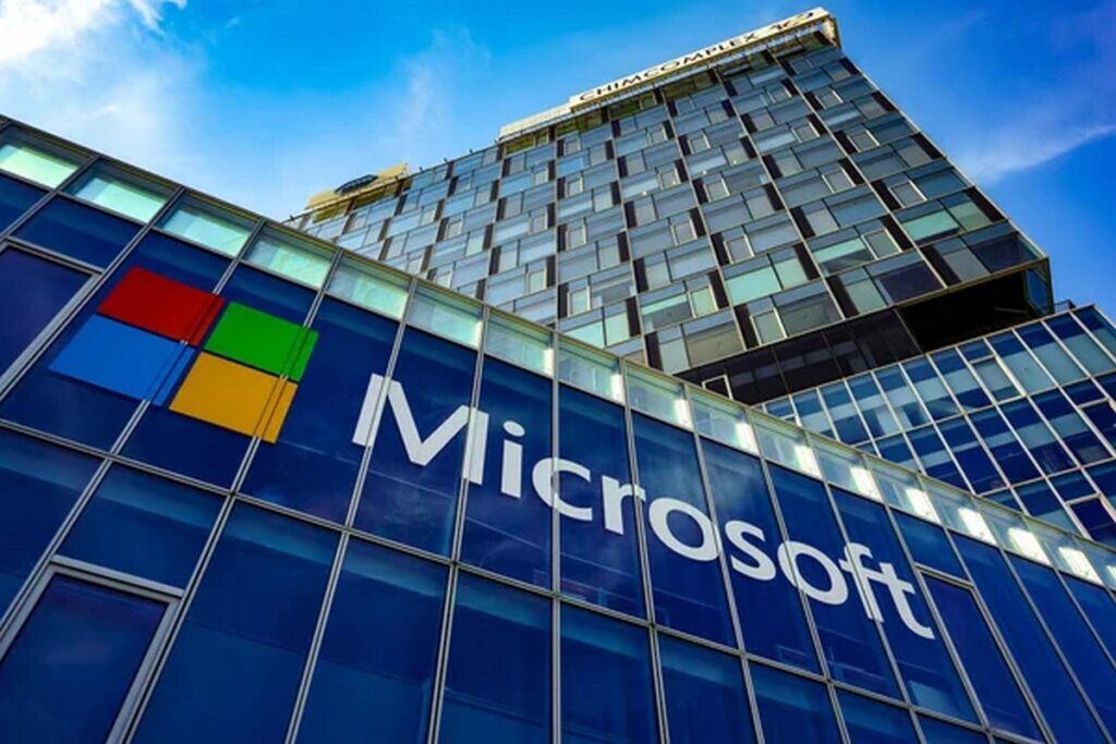 Microsoft уволила более 300 сотрудников после масштабных сокращений в мае
