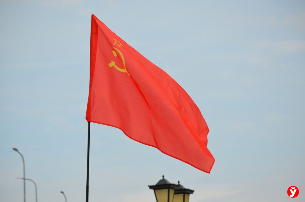 Знамя Победы