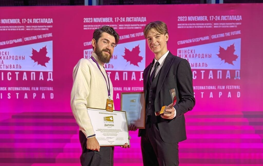 кирилл и стас пекарский