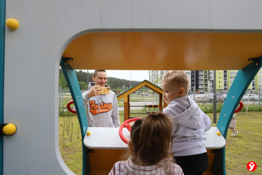 В Фаниполе обновят детские площадки по всему городу