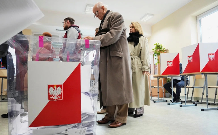 В Польше зафиксированы первые нарушения в день голосования