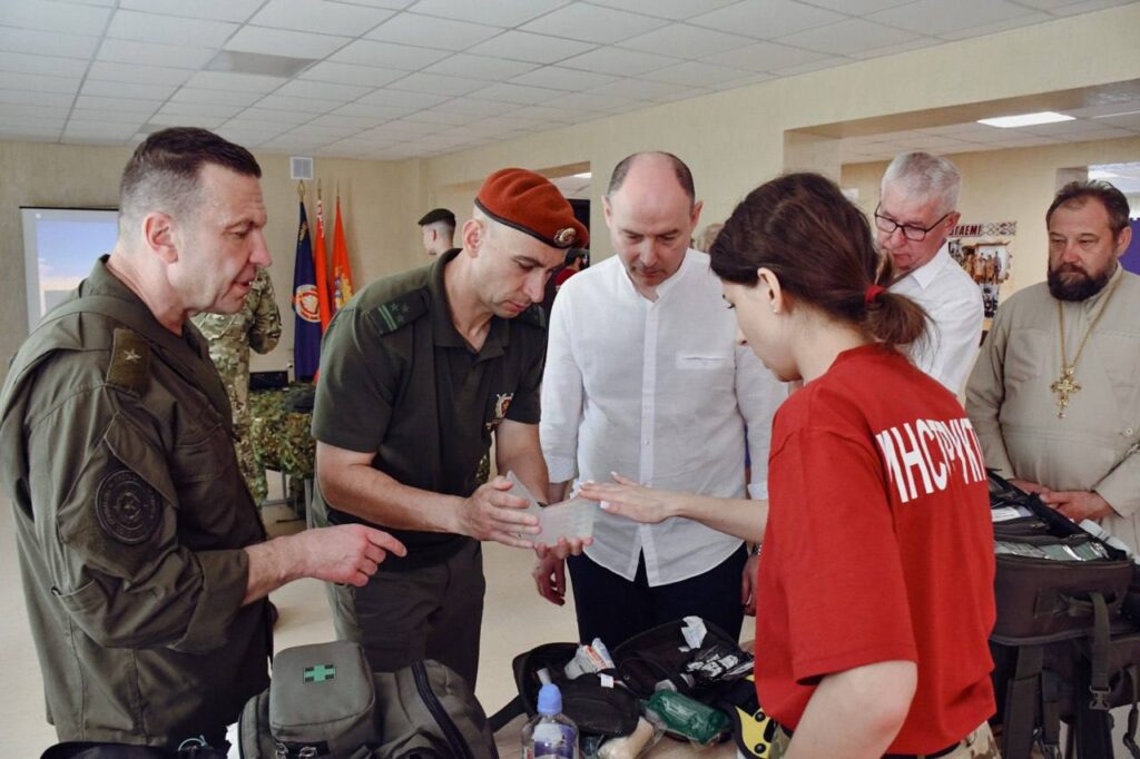 Кушнаренко приехал в гости к воспитанникам военно-патриотического клуба «Доблесть»