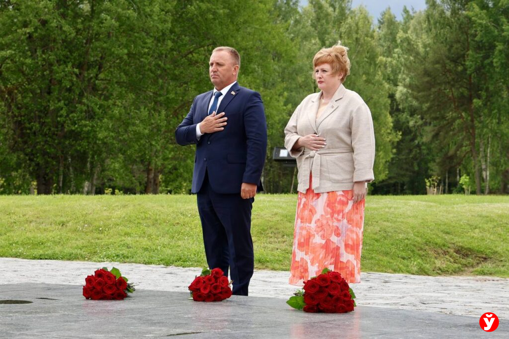 возложение