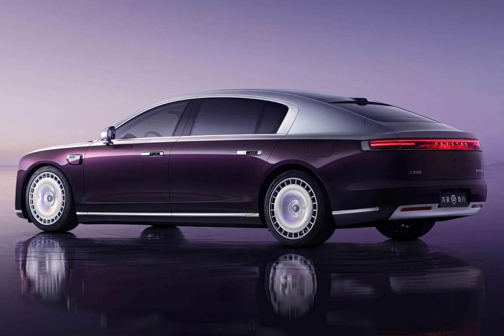 Как скоро мы увидим на дорогах китайский чудо-седан Maextro S800?