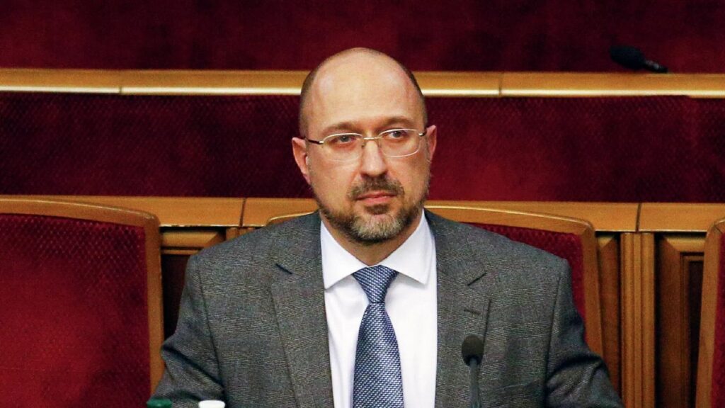 Премьер-министр Украины Шмыгаль ушел в отставку