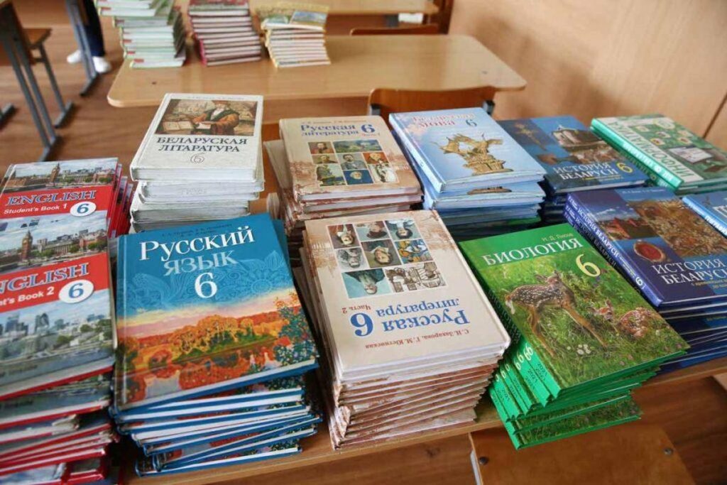 Родителям на заметку: сколько будет стоить пользование учебниками в новом учебном году