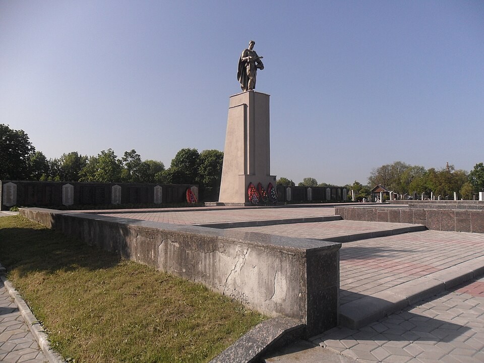 монумент